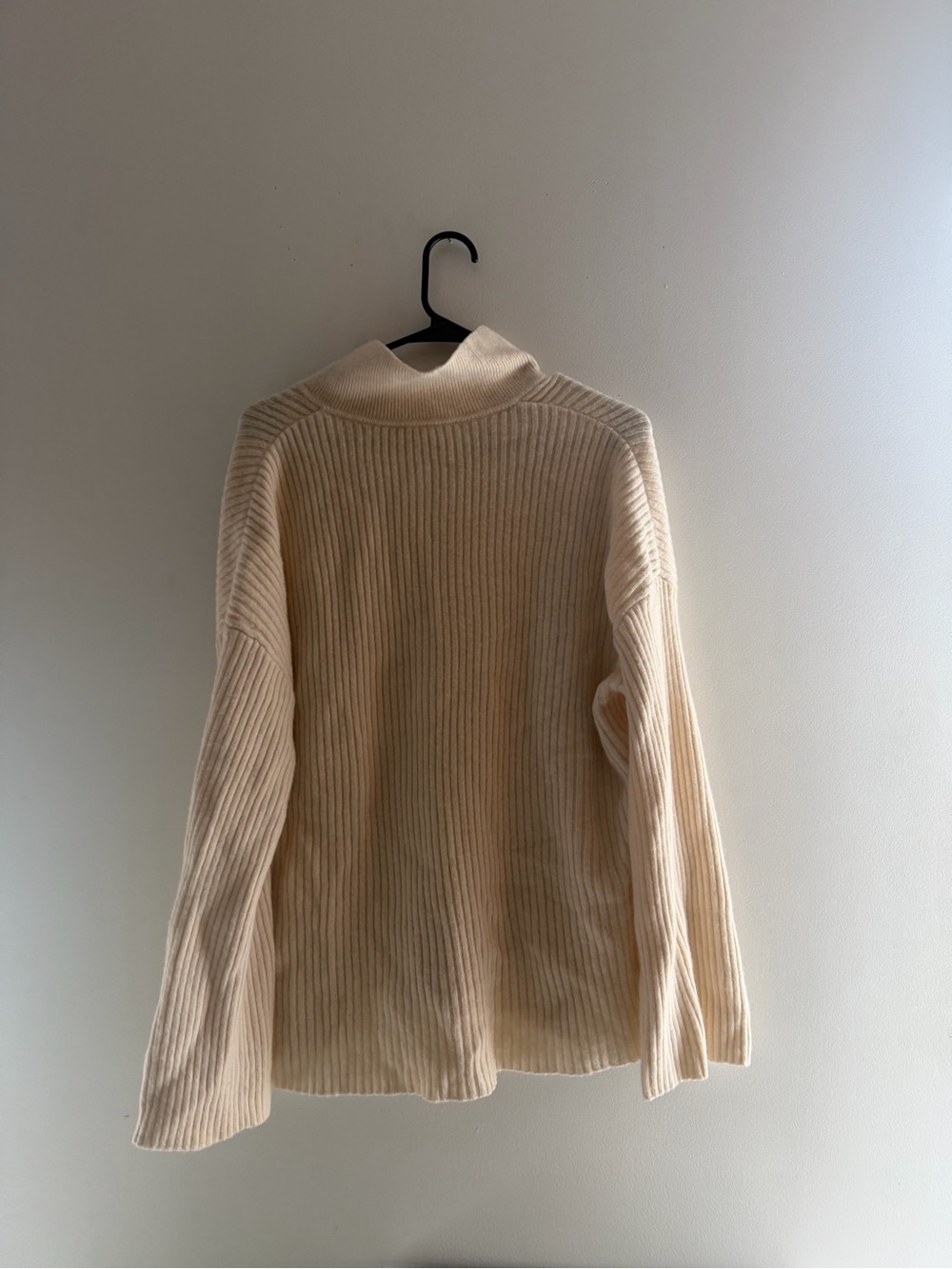 Reformation Ribbed Cream Cardigan - Picture 2 of 4